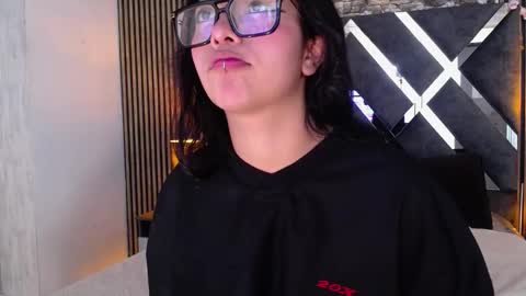 Amy online show from 03-21-26, 01:16