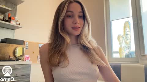 Amy Chill online show from 02-19-25, 01:39