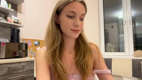 Amy Chill online show from 11-04-25, 04:17