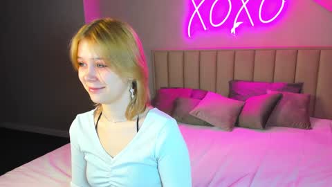 Amy online show from 01-17-25, 01:15