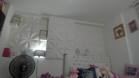 Amy Caroland online show from 02-09-25, 11:15