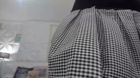 Amy Caroland online show from 09-24-25, 07:01