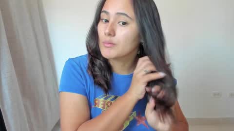 Snapshot of amy_riddle chatting on 01-21-25, 09:04 online show from 01-21-25, 09:04