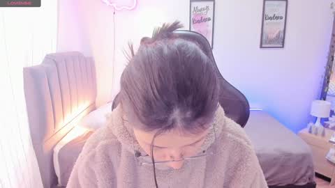 Amy sophia 3 online show from 01-02-25, 01:40