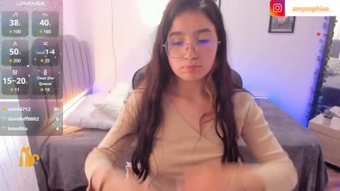 Amy sophia 3 online show from 01-20-25, 07:35