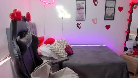 Amy sophia 3 online show from 02-15-25, 02:00