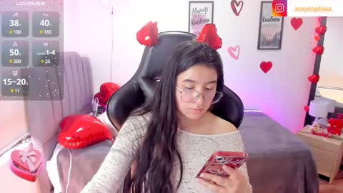 Amy sophia 3 online show from 02-18-25, 06:15