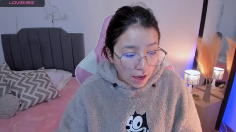 Amy sophia 3 online show from 04-07-26, 11:10