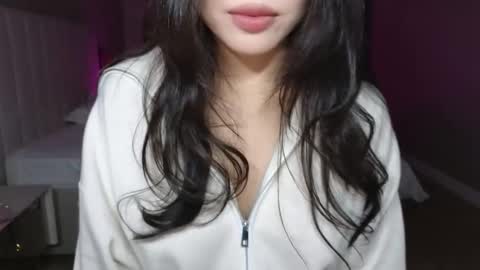 girl next door named Amy online show from 09-23-25, 06:00