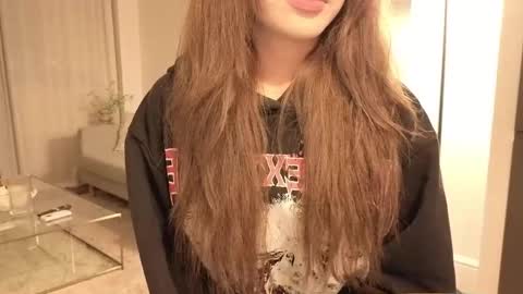 girl next door named Amy online show from 12-21-25, 07:15