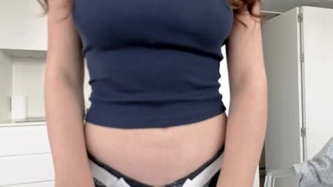 Snapshot of amyalwayshere chatting on 04-20-26, 02:42 girl next door named Amy online show from 04-20-26, 02:42