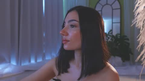 Amy Armstrong online show from 12-04-25, 08:50