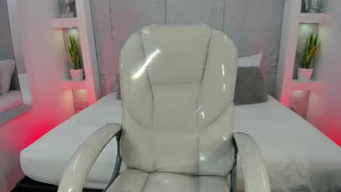 amy online show from 11-13-25, 11:31