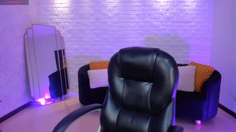 Amy  online show from 12-27-24, 07:35