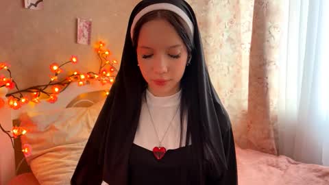 Milou online show from 10-31-25, 09:32