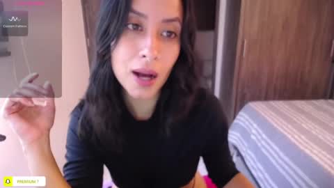 Jenn  online show from 09-22-25, 05:37