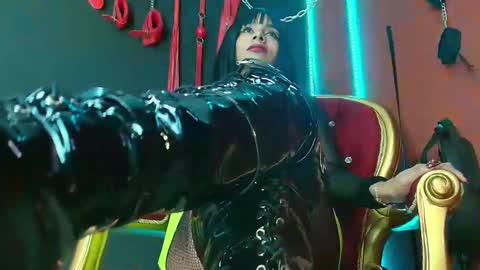 Amy Wong Grey online show from 12-08-24, 11:19