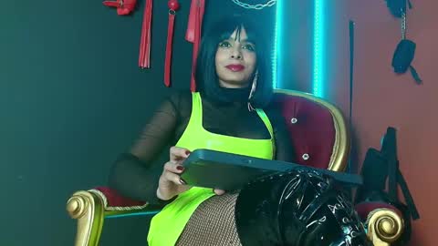 Amy Wong Grey online show from 12-09-24, 02:24