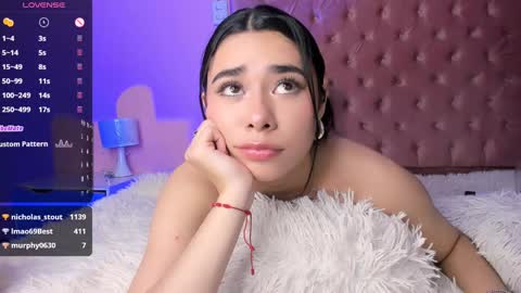 Snapshot of amyolimpo chatting on 02-05-25, 10:08 Amy ... Nice to meet u   thumb up me please its important online show from 02-05-25, 10:08