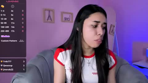 Snapshot of amyolimpo chatting on 02-27-25, 04:41 Amy ... Nice to meet u   thumb up me please its important online show from 02-27-25, 04:41