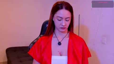 Snapshot of amypond__ chatting on 02-10-26, 05:06 Amy online show from 02-10-26, 05:06