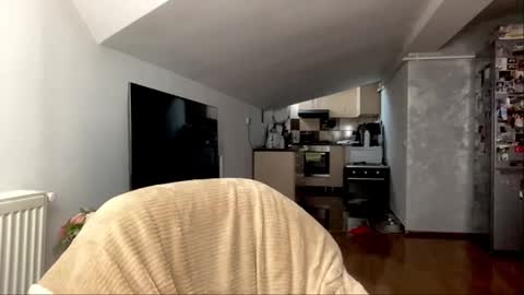 amyroberta92 online show from 02-15-25, 08:00