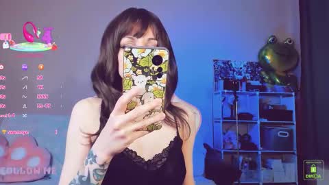 Amy Rose online show from 12-13-25, 07:53