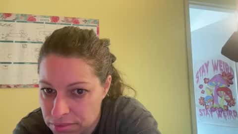 Amy Smilez online show from 01-28-25, 04:52