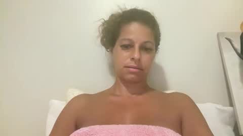 Amy Smilez online show from 09-30-25, 10:09