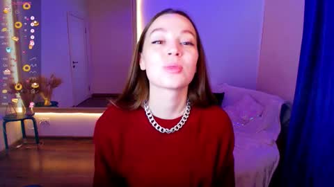 Snapshot of an6elica chatting on 10-04-25, 02:53 Angie online show from 10-04-25, 02:53