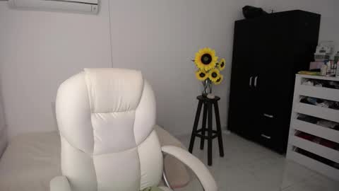  Ana  online show from 03-07-25, 06:54