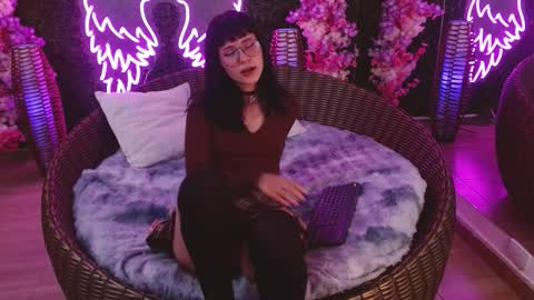 Ana online show from 11-12-25, 08:41