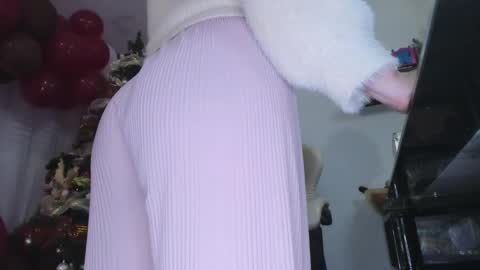 Im anna but you can call me as you want online show from 12-26-24, 12:57