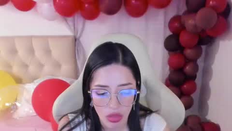 Im anna but you can call me as you want online show from 01-11-25, 07:05