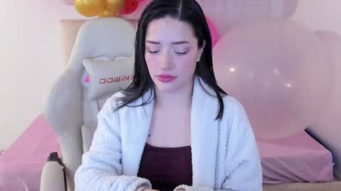 Im anna but you can call me as you want online show from 02-03-25, 03:17