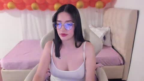 Im anna but you can call me as you want online show from 02-18-25, 02:16