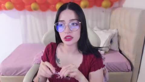 Im anna but you can call me as you want online show from 02-19-25, 08:41