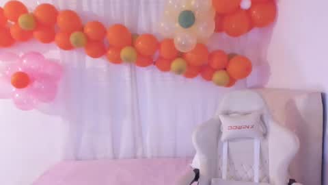 Im anna but you can call me as you want online show from 03-03-25, 08:32