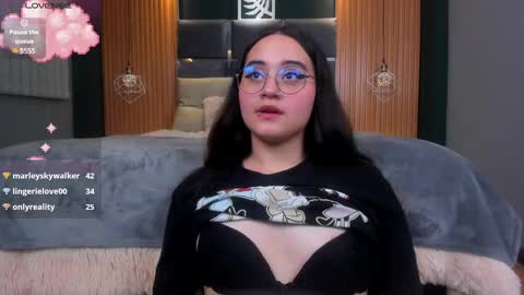 Ana online show from 12-19-24, 11:35