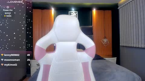 Ana online show from 02-18-25, 11:52