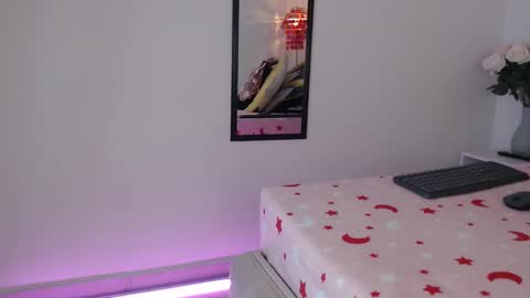 Ana Moon  online show from 03-01-25, 08:13