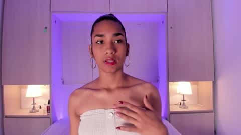 anaacollins_ online show from 11-28-25, 11:35