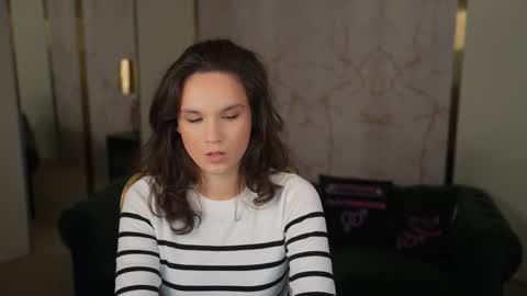 Sweet girls online show from 11-14-25, 12:37