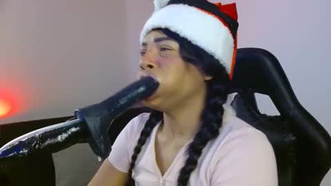 anabel alice gandara  online show from 12-13-24, 07:47