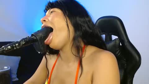 anabel alice gandara  online show from 02-07-25, 07:18