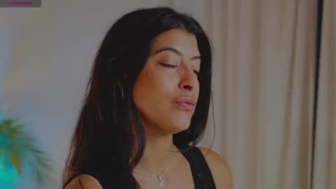 anabelcurvy online show from 10-21-25, 07:03