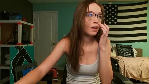Snapshot of anabelleleigh chatting on 01-27-25, 02:02 Anabelleleigh online show from 01-27-25, 02:02