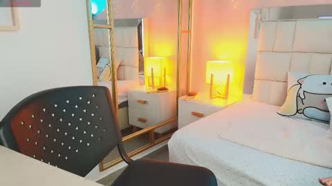 Anahi  online show from 01-09-26, 07:59