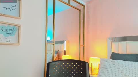 Anahi  online show from 02-16-26, 07:10