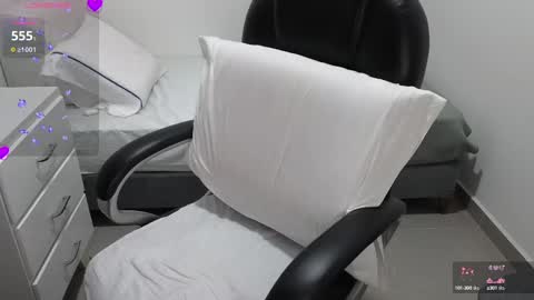 Snapshot of anahi_moore chatting on 03-11-25, 12:11 Anahi Private is Open belly bigboobs bbw pantyhose squirt -domi nora fullmachine gravity dildo lovense online show from 03-11-25, 12:11